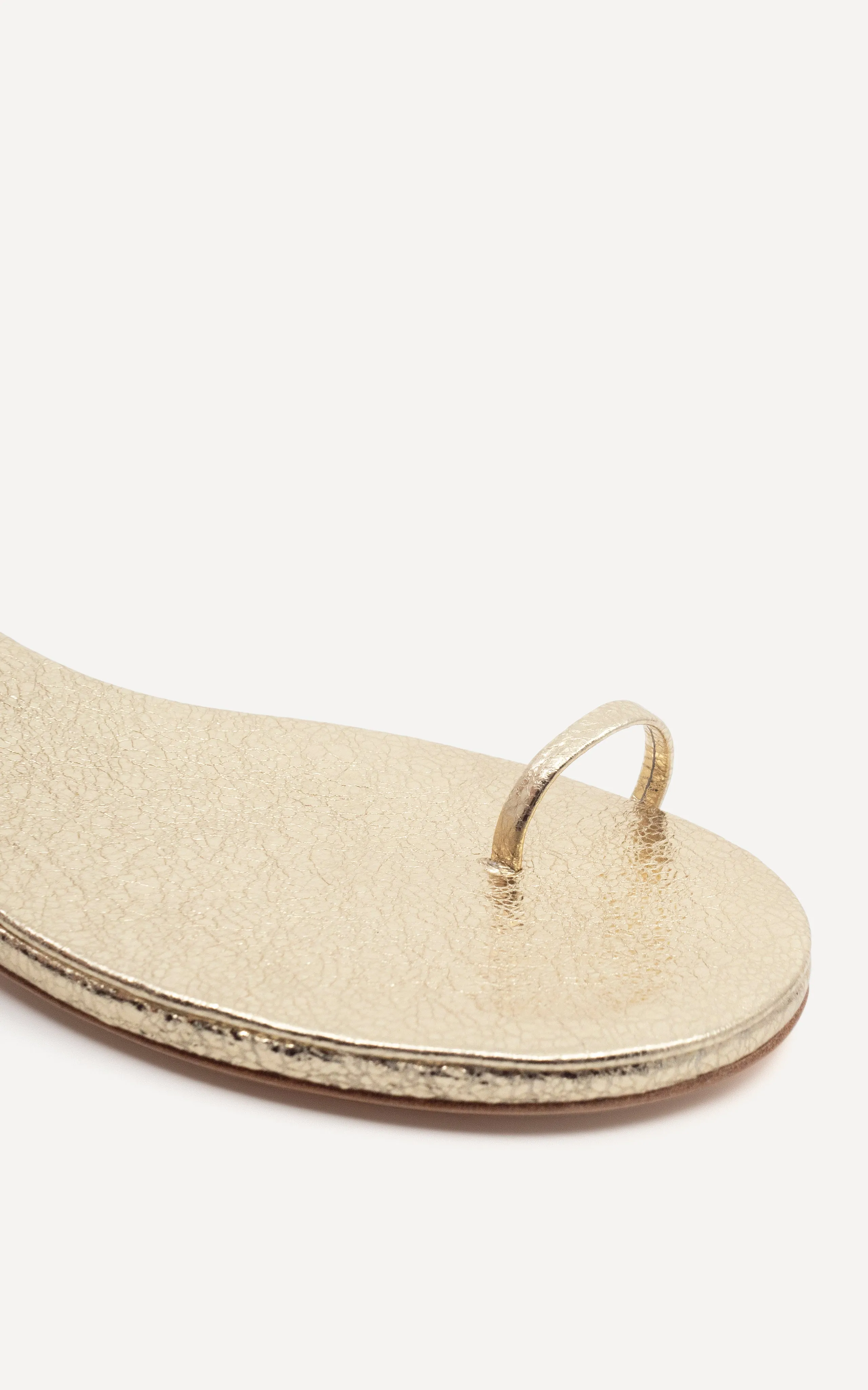 Edith Flat | Gold