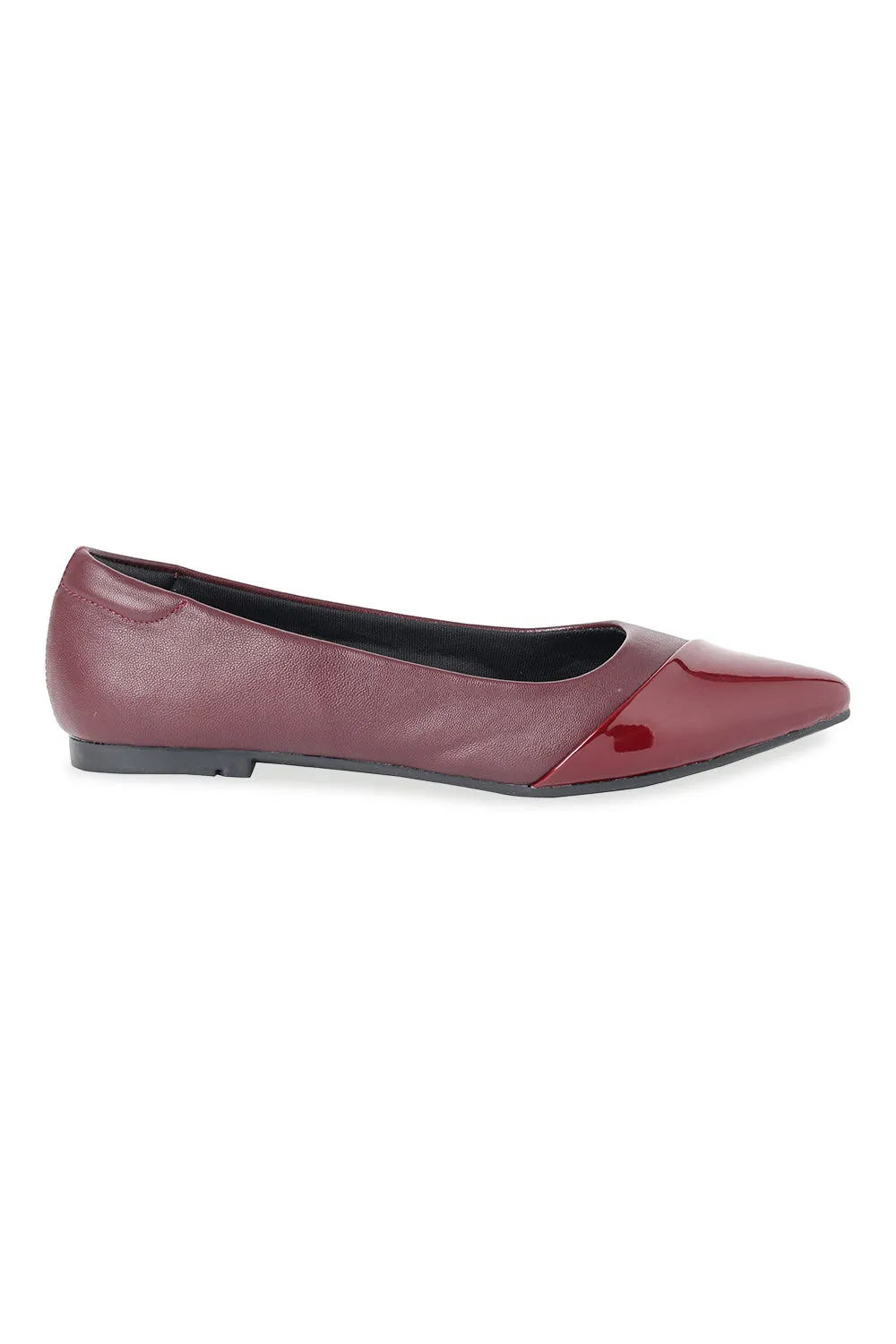 SOLES Pointed Toe Ballerinas