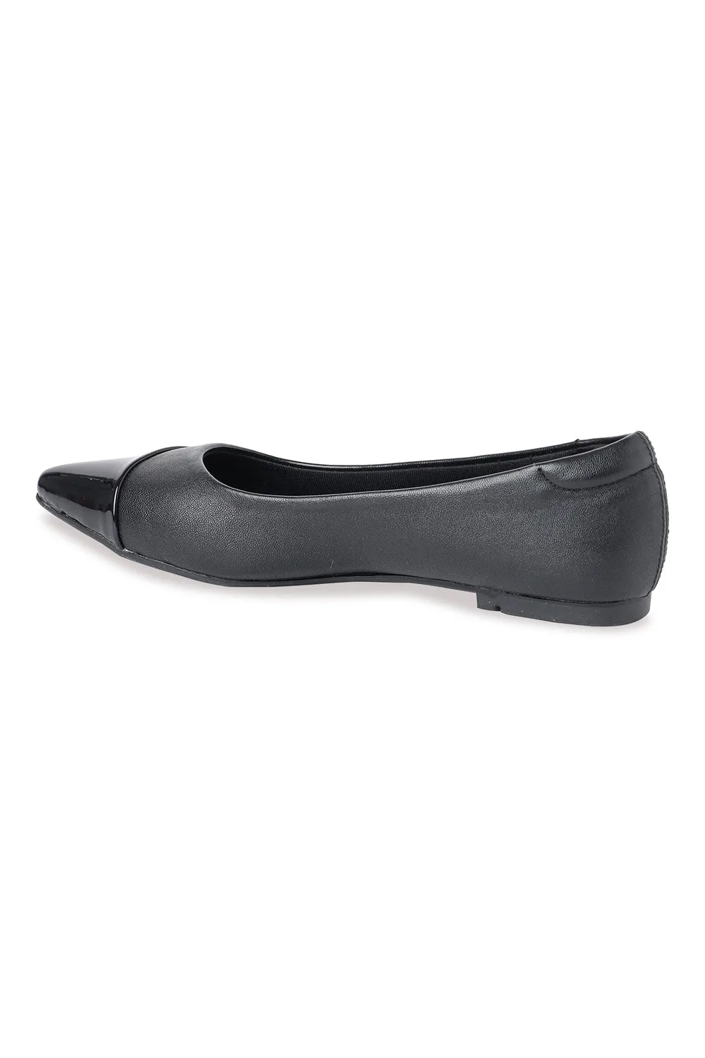 SOLES Pointed Toe Ballerinas